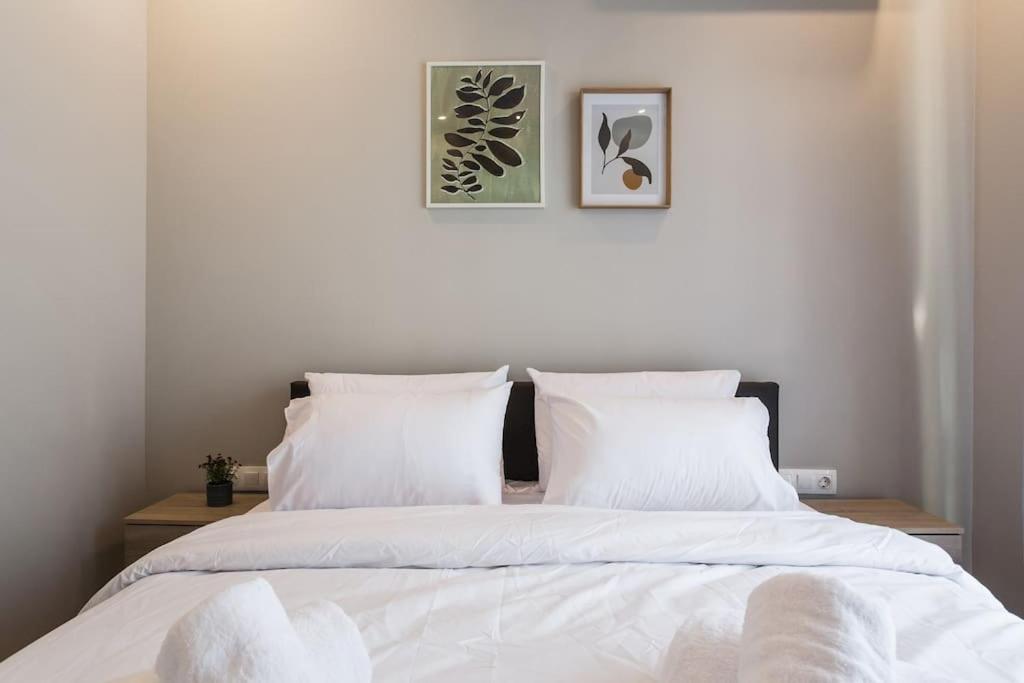 Piraeus Deluxe 2Bdr Apt - Near Metro And Port Exterior photo